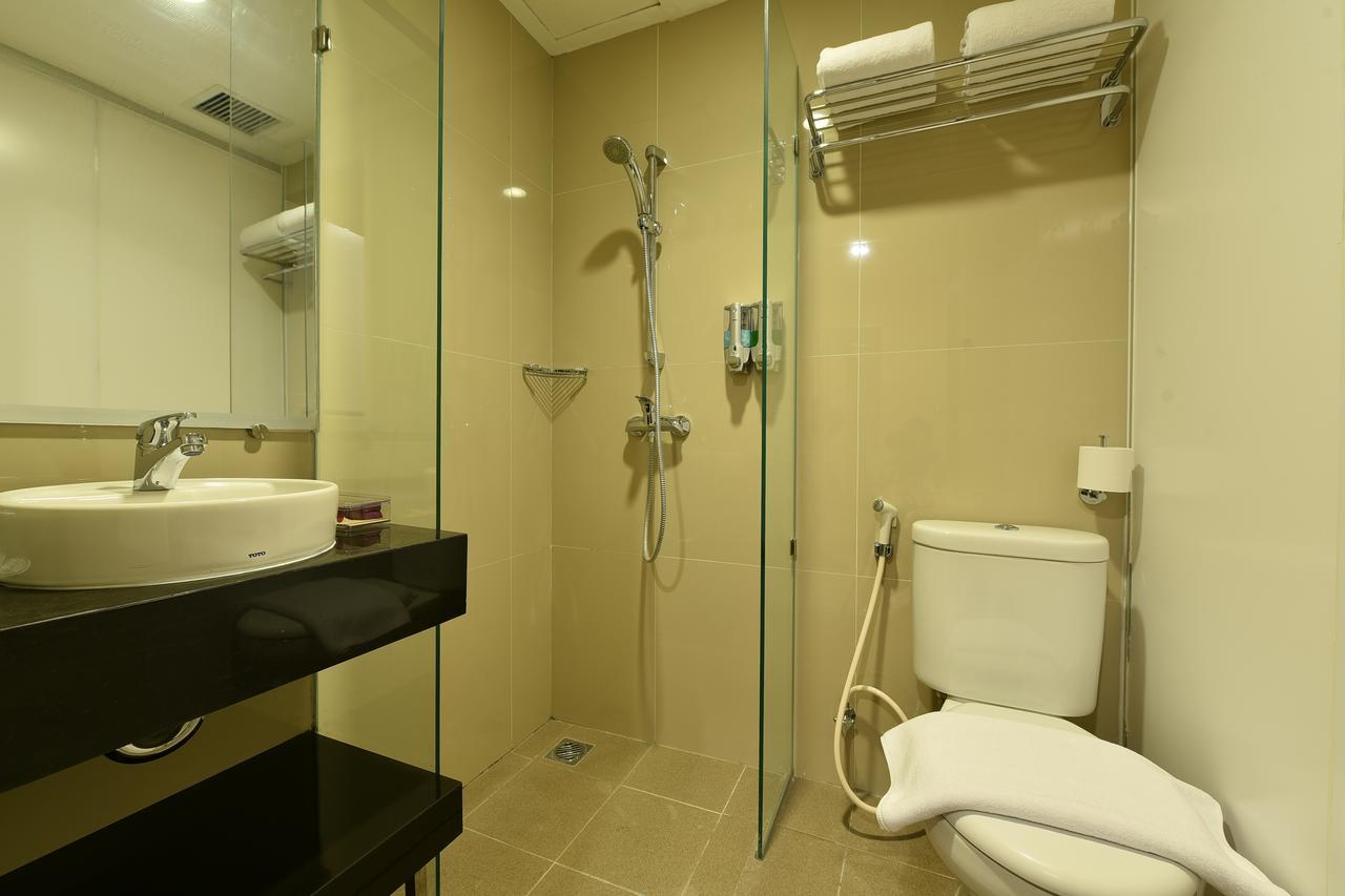 Midtown Xpress Balikpapan Hotel Luaran gambar